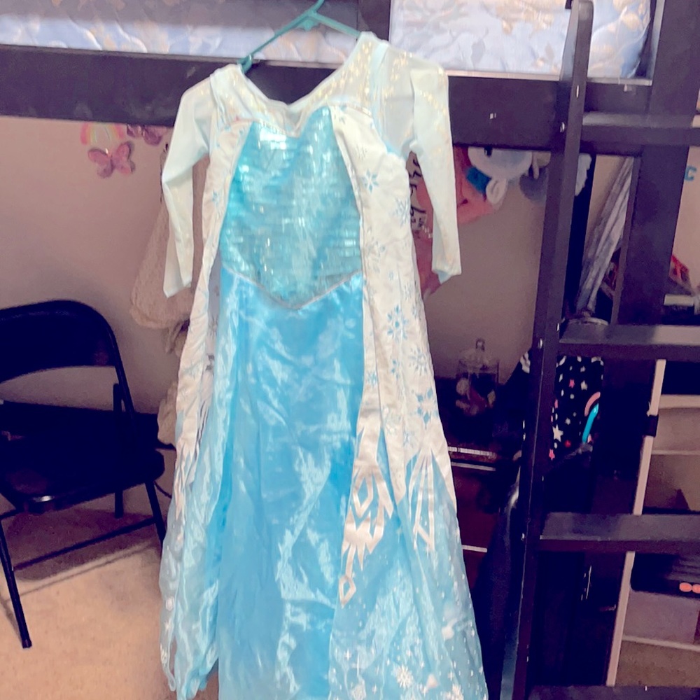 Girls Frozen dress up  Dress.